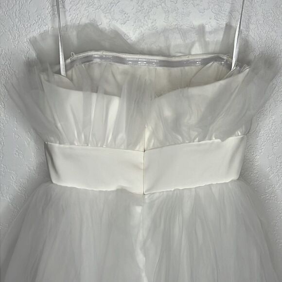 NWT Katie May ELLE DRESS IN IVORY Medium - Picture 7 of 13
